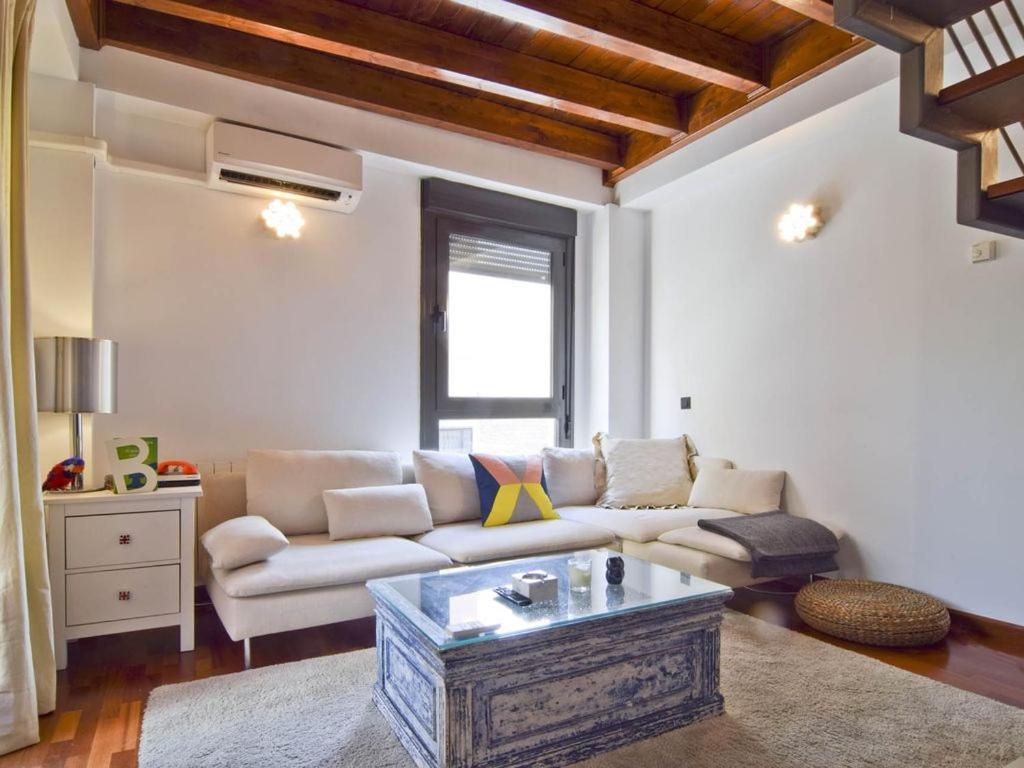Delagua Apartments Rastro-parking gratuito Madrid Bagian luar foto