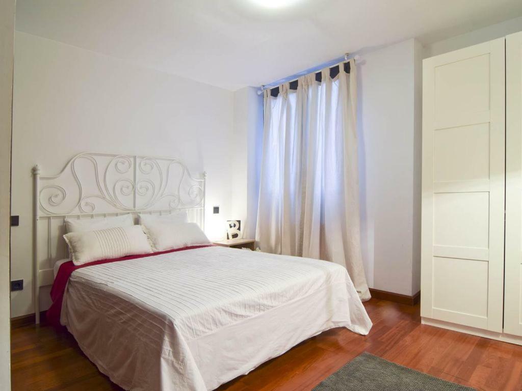 Delagua Apartments Rastro-parking gratuito Madrid Bagian luar foto